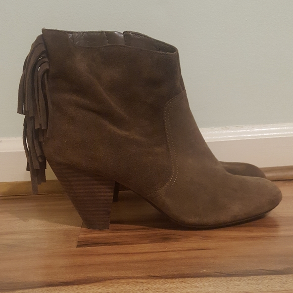 Jessica Simpson Fringe Suede Booties size 8.5 - Picture 2 of 7